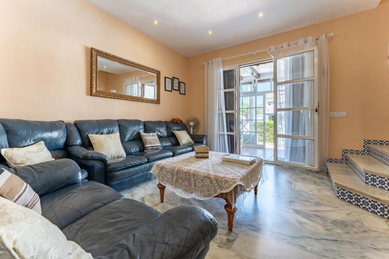 Townhouse Beachside Fuengirola Exterior photo