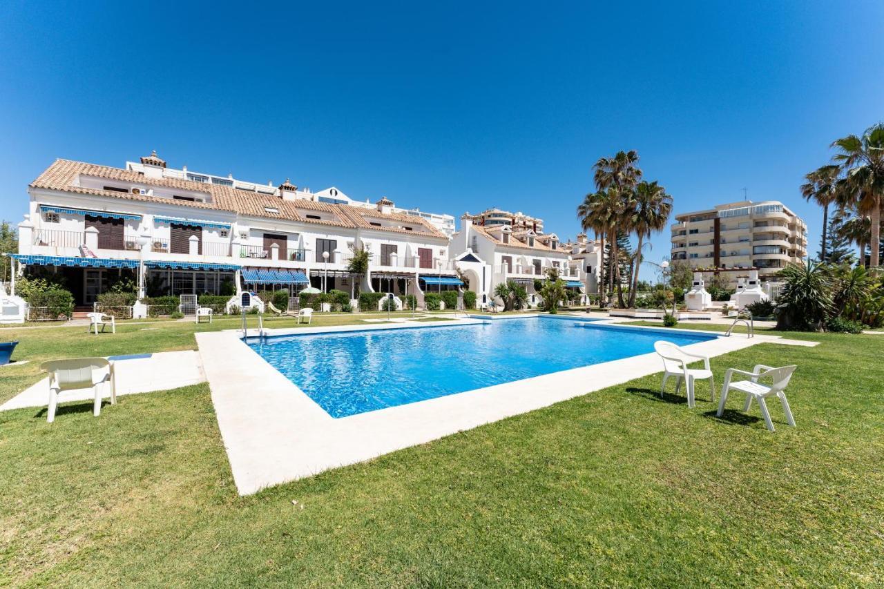 Townhouse Beachside Fuengirola Exterior photo