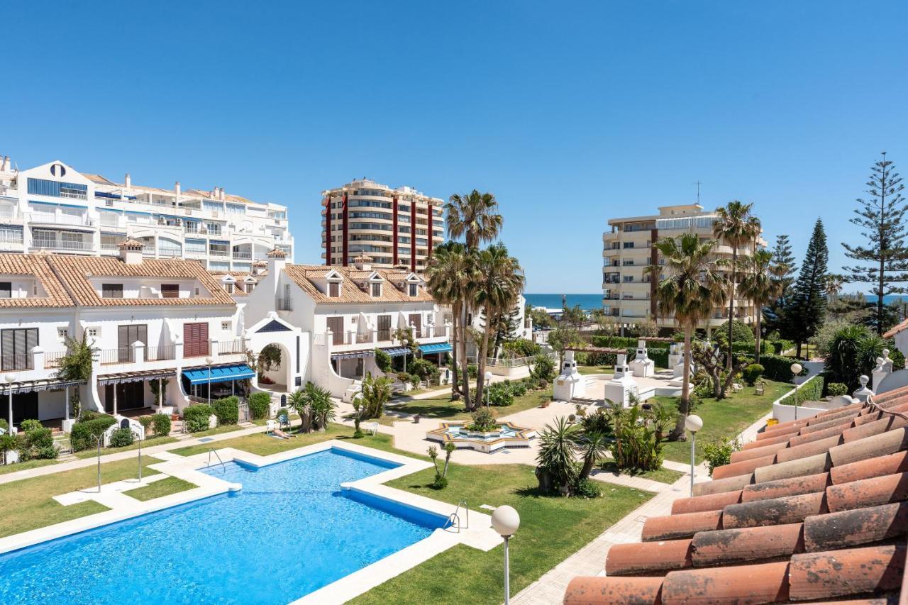 Townhouse Beachside Fuengirola Exterior photo